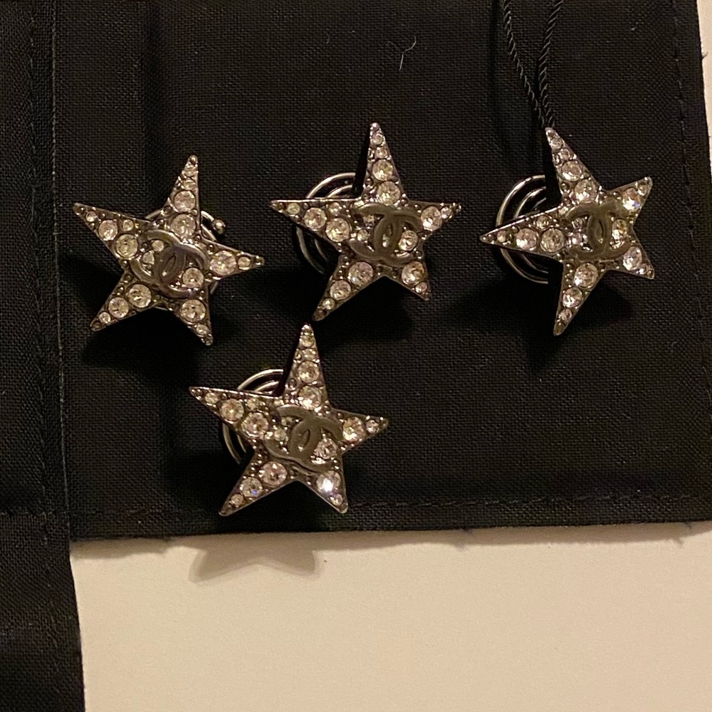 Gunmetal Chanel CC star hair decoration accessory